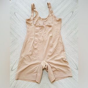 Miraclesuit Shape Away® Open Bust Thigh Slimmer Bodysuit, warm Beige, 2XL, NWoT